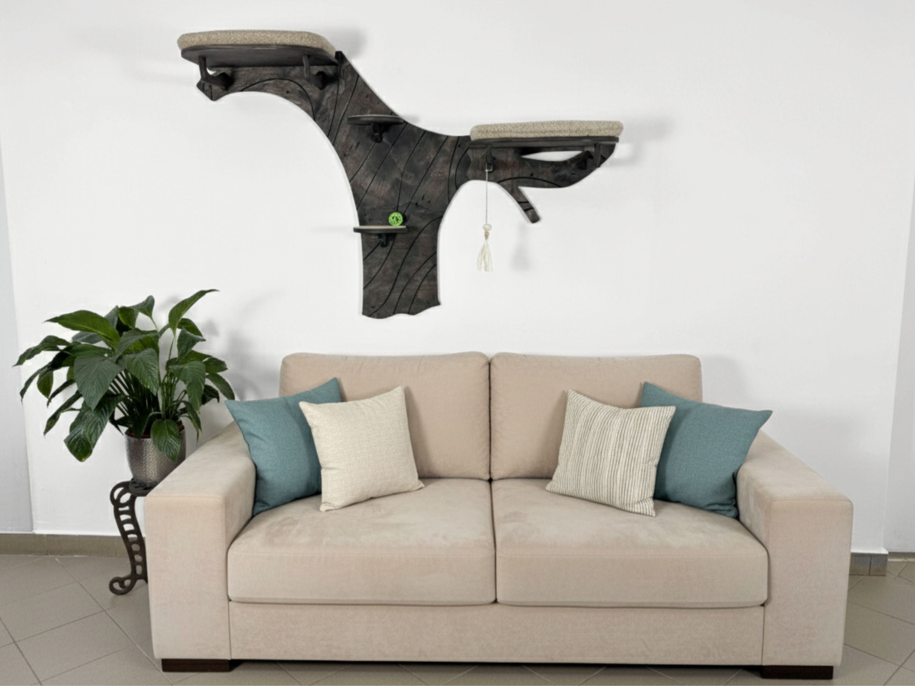 Wall Cat Tree �?Modular Climbing & Rest System