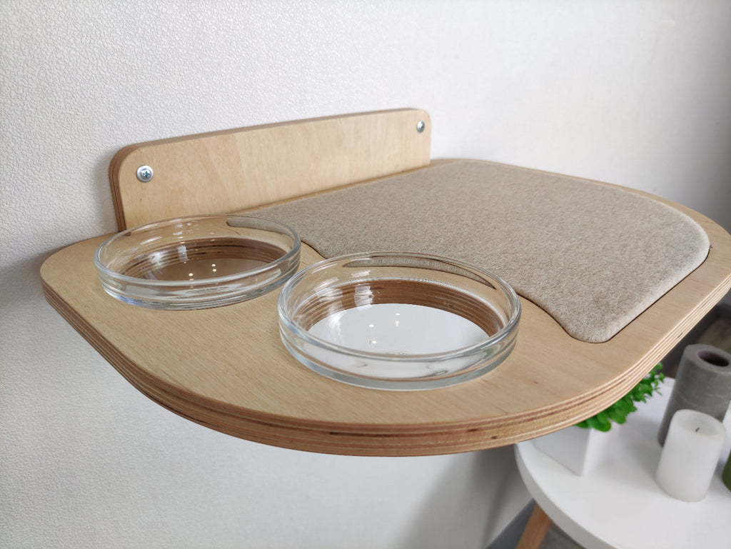 Wall-Mounted Cat Feeding Shelf