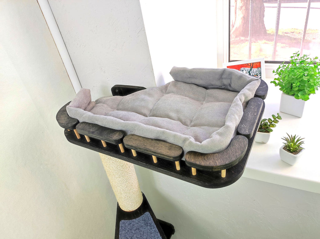 Sisal Scratcher & Cat Window Perch �?Left-Side Mount