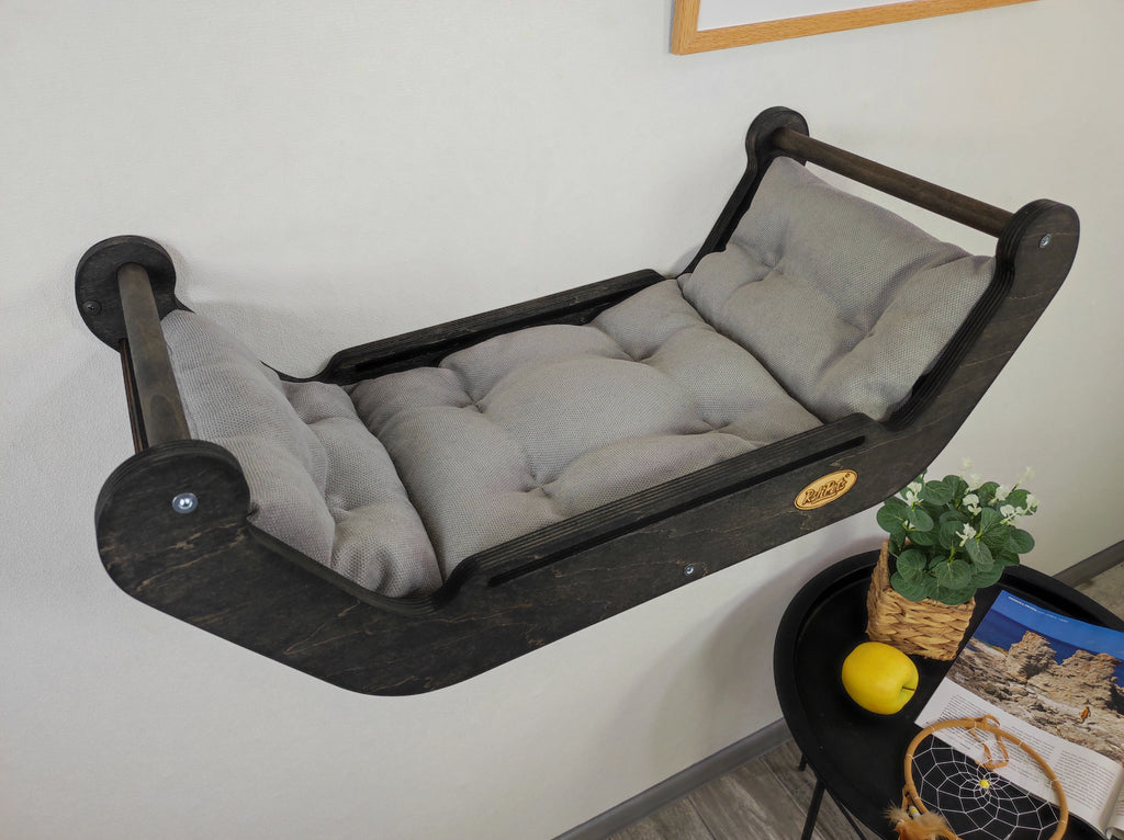 Wall-Mounted Cat Bed