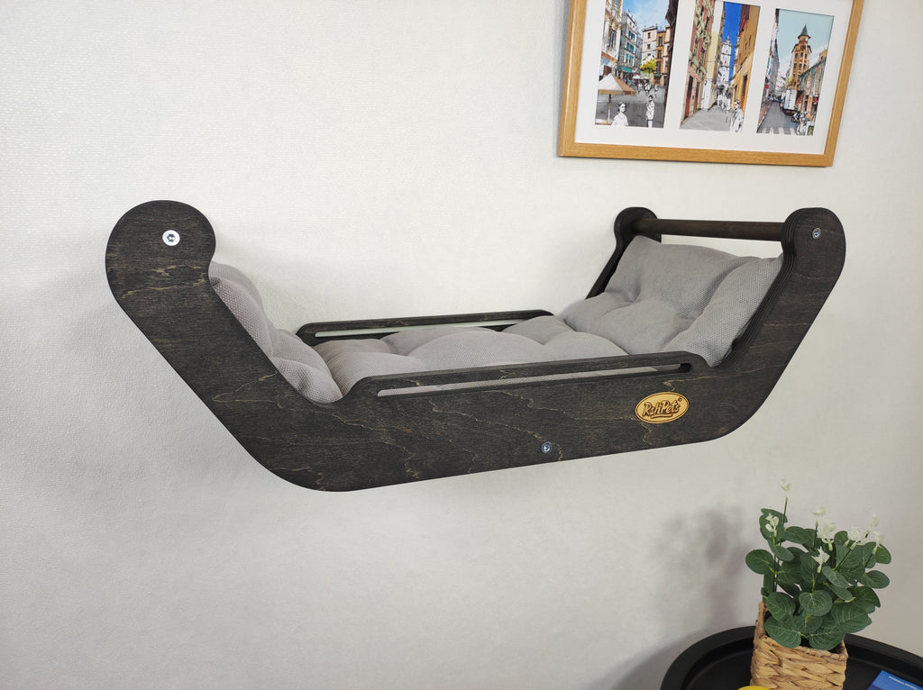 Wall-Mounted Cat Bed