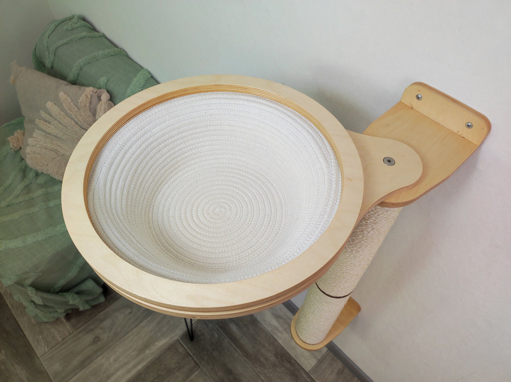 Cat Scratching Post with Round Basket (Cotton & Sisal)