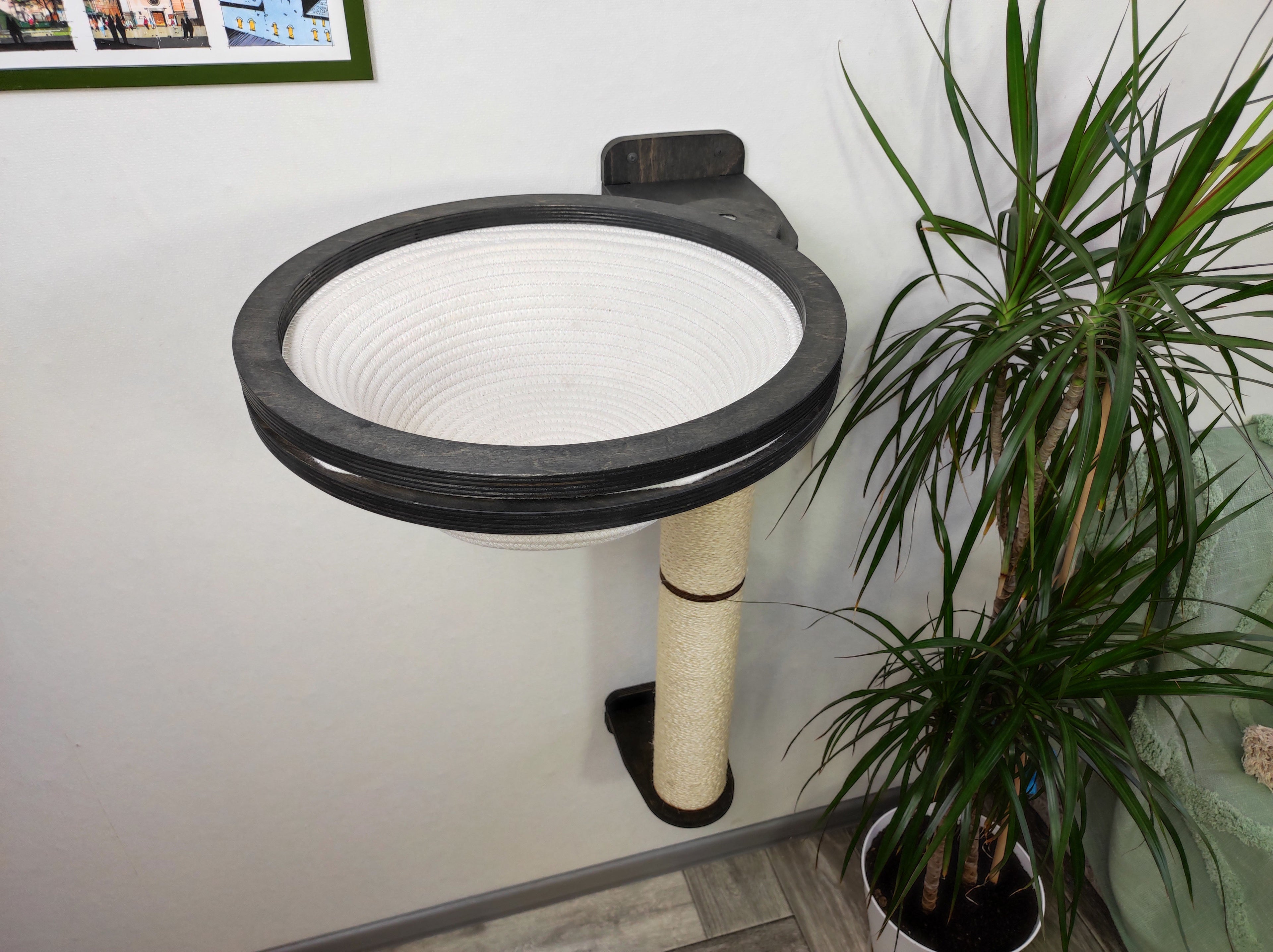 Cat Scratching Post with Basket Bed �?Wall-Mounted Cat Tower