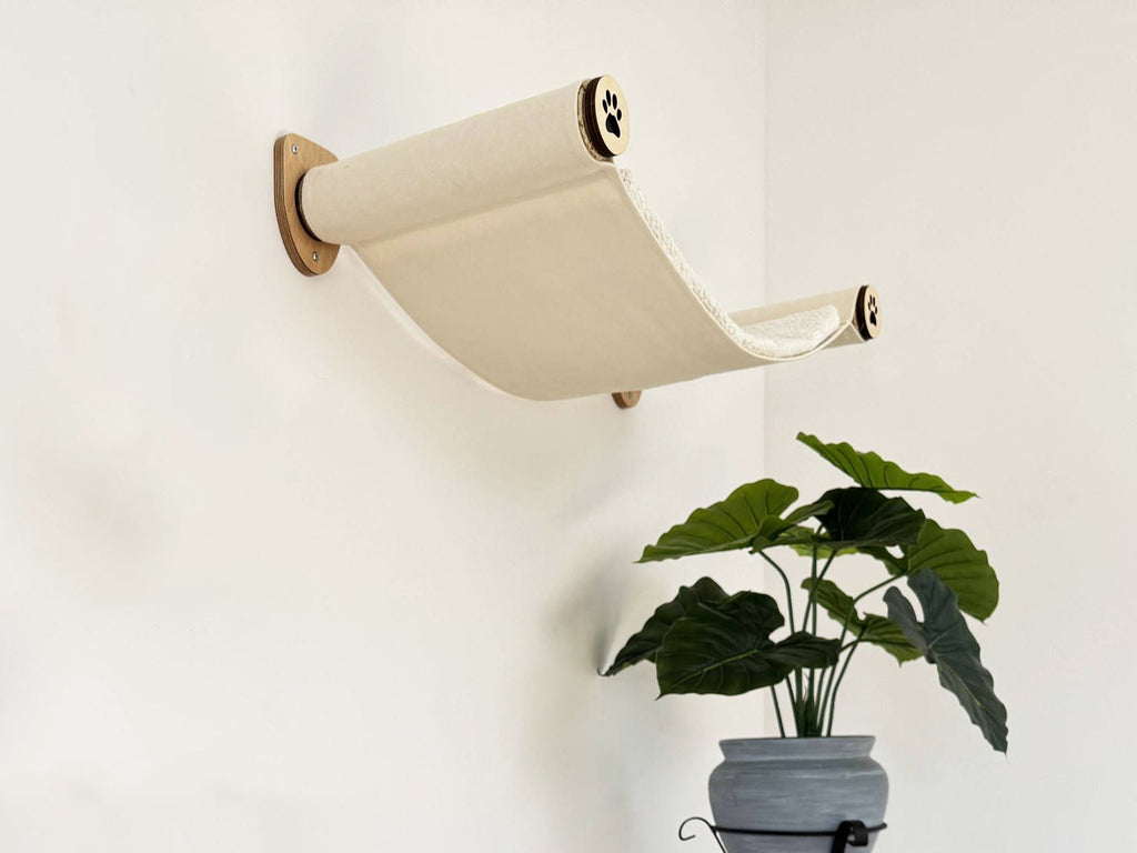 Wall-Mounted Cat Hammock with Cushion
