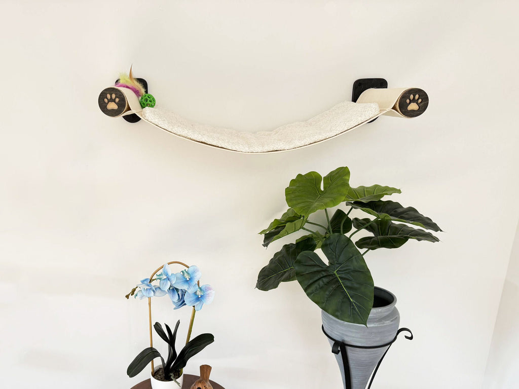 Wall-Mounted Cat Hammock with Cushion