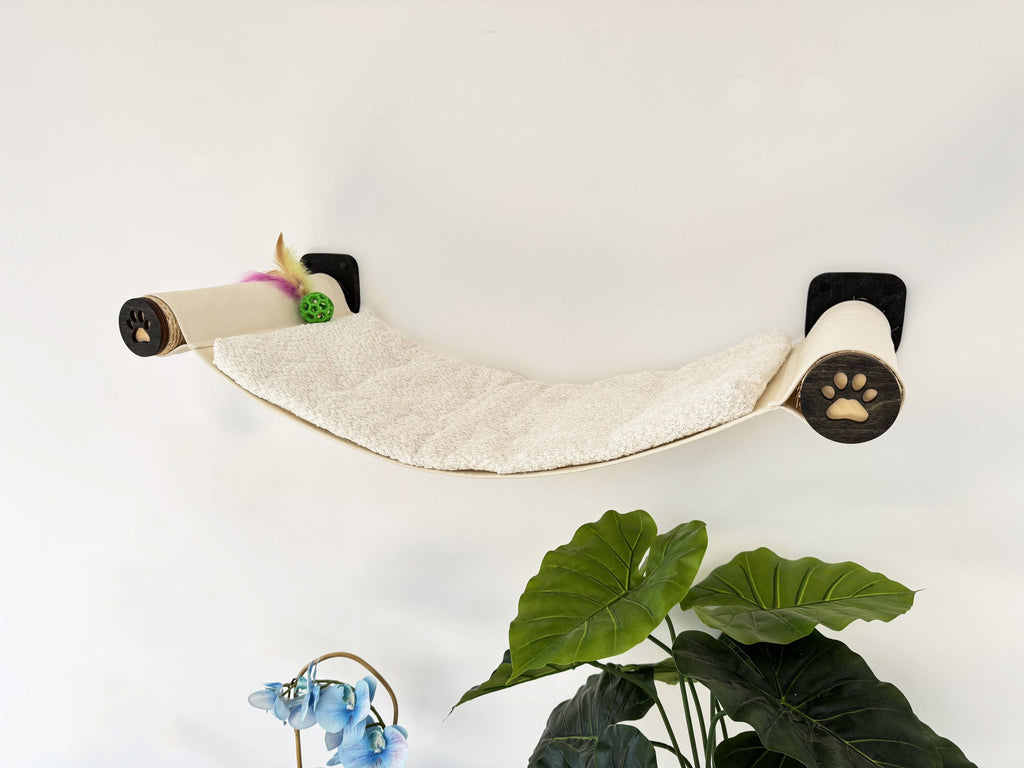 Wall-Mounted Cat Hammock with Cushion