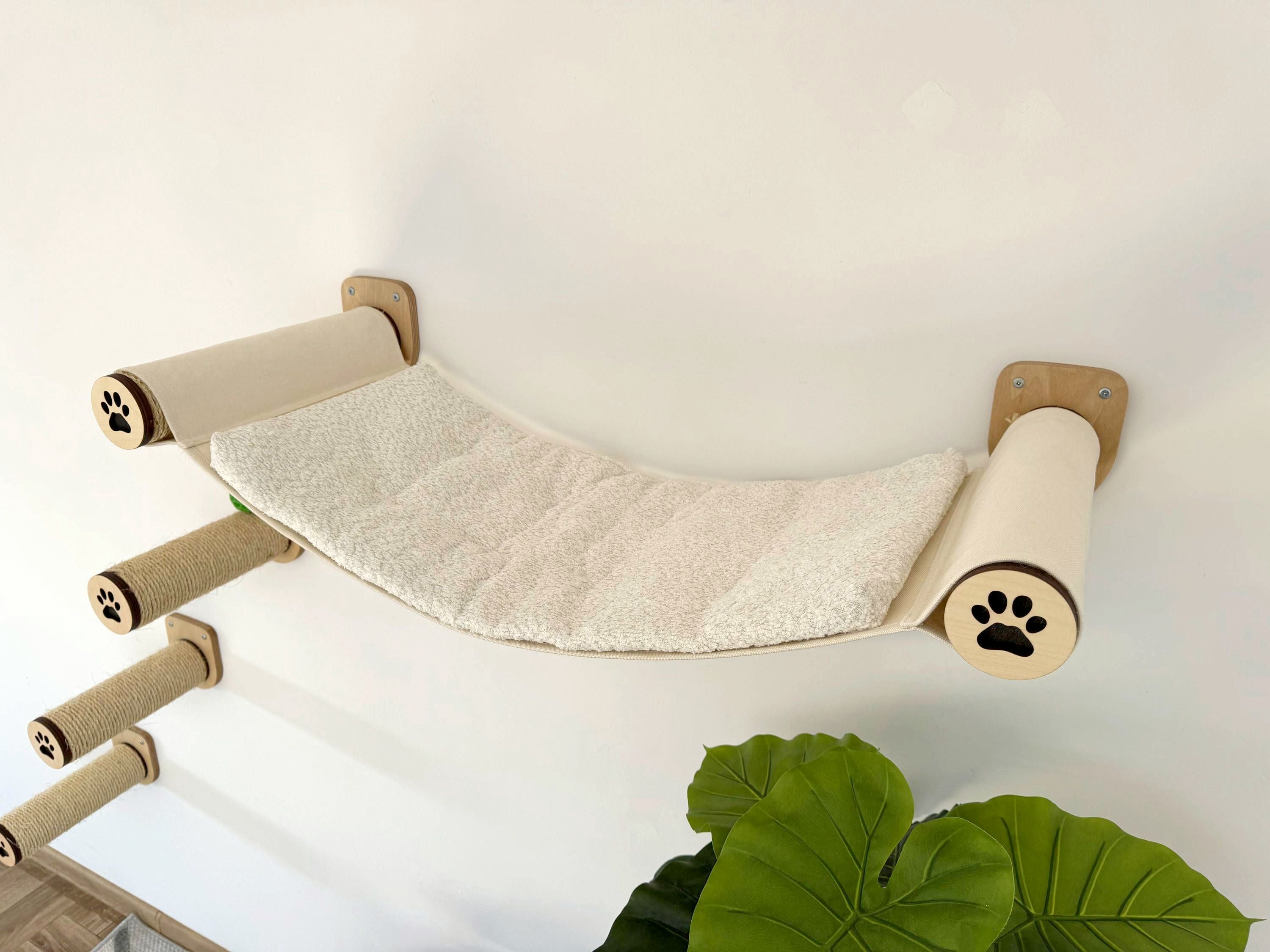 Wall-Mounted Cat Hammock with Cushion & Climbing Steps