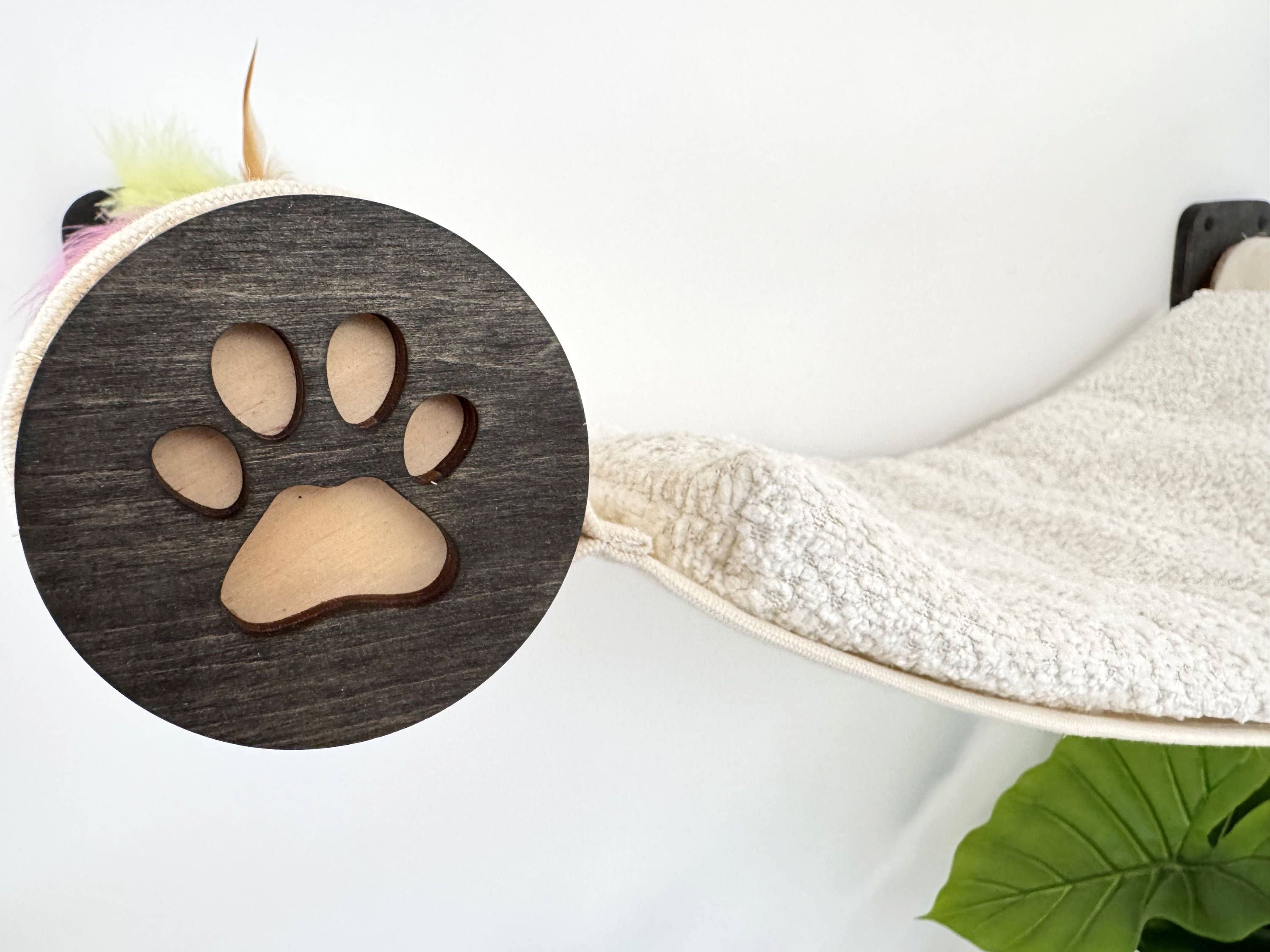 Wall-Mounted Cat Hammock with Cushion