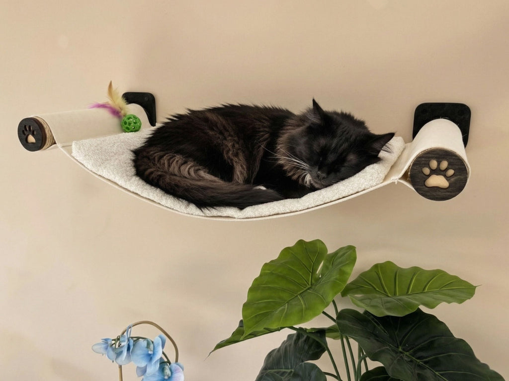 Wall-Mounted Cat Hammock with Cushion