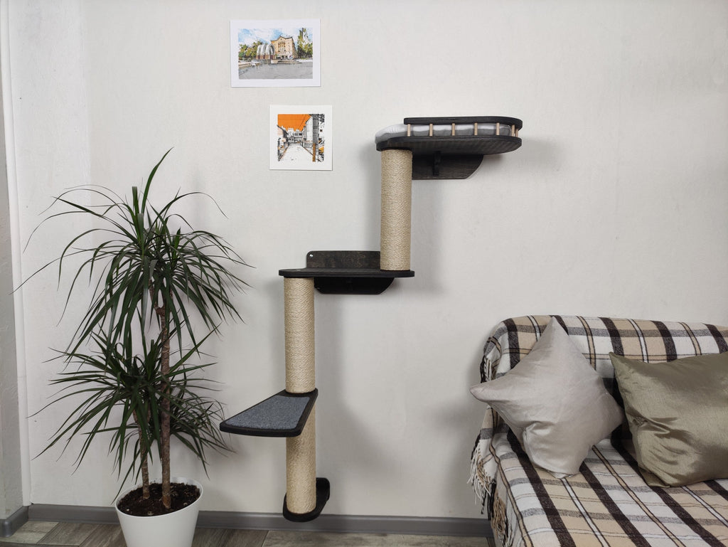 Wall-Mounted Cat Tree with Bed & Sisal Posts "Snake"