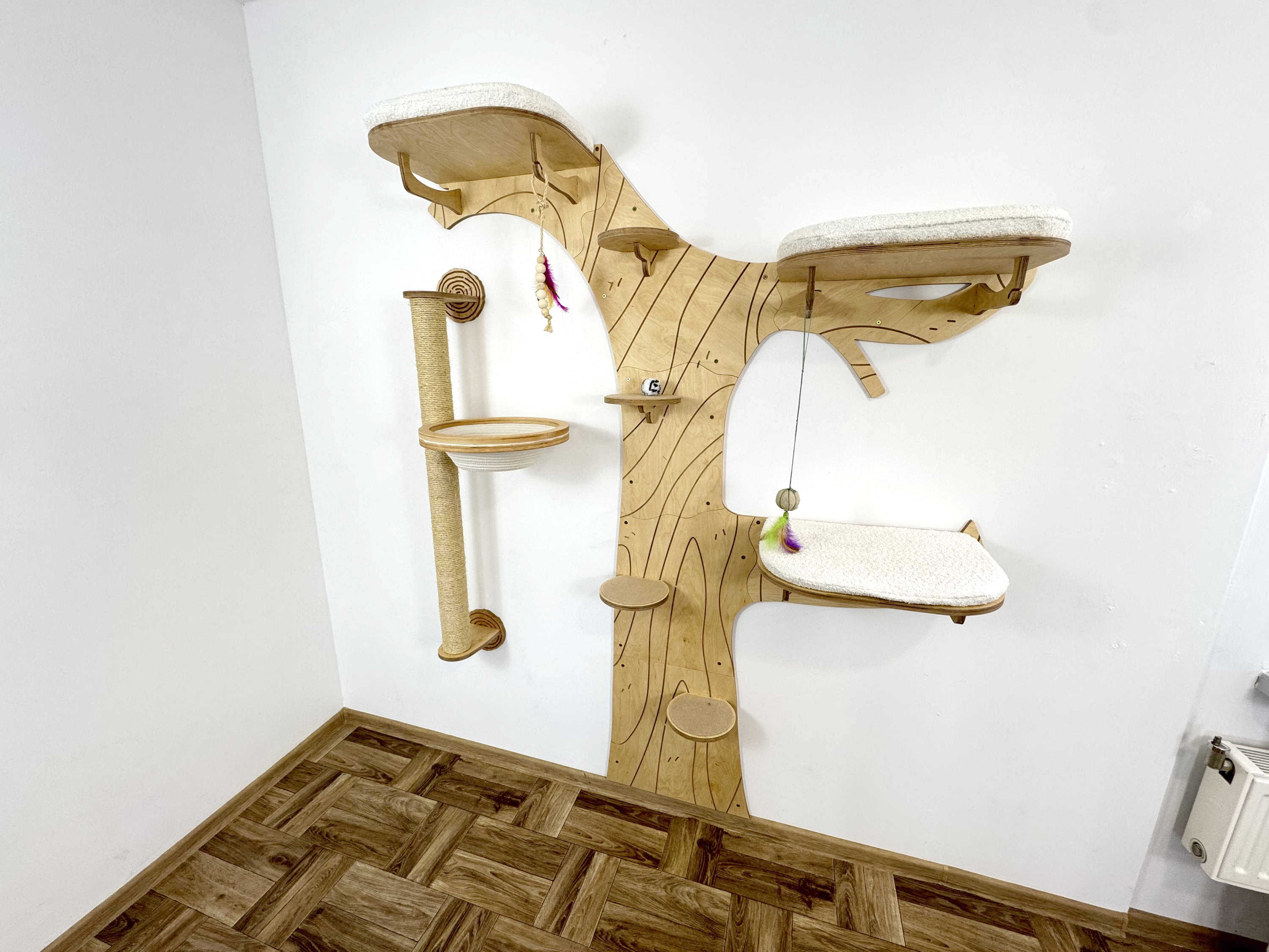 Wall Cat Tree “Climb & Lounge�?Set with Scratching Post