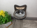 Single Bowl Wall Cat Feeder �?Space-Saving Feeding Shelf