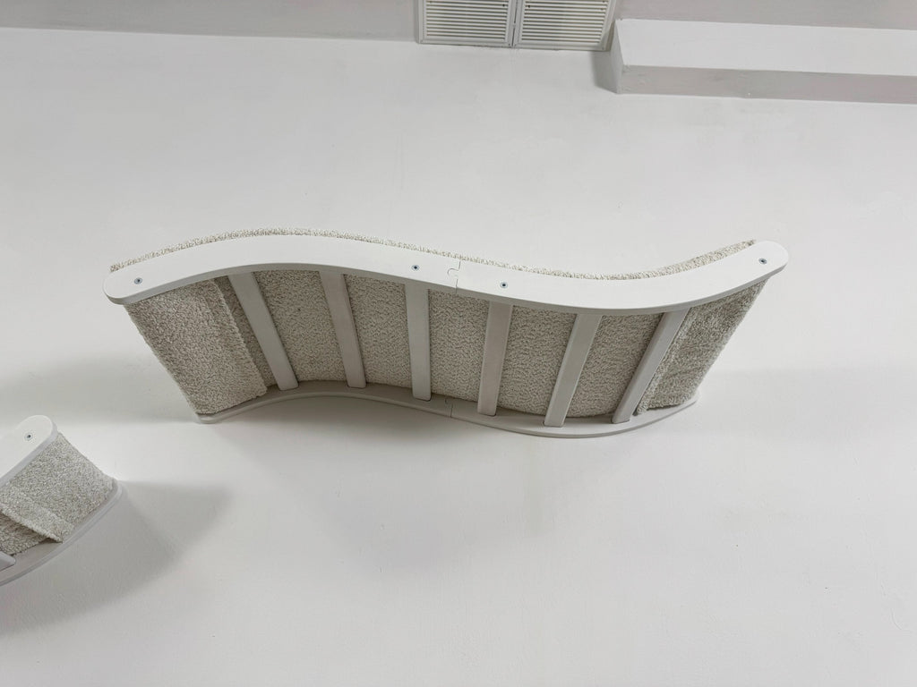 Curved Cat Wall Bed Set �C 3 Wall Shelves with Cushions