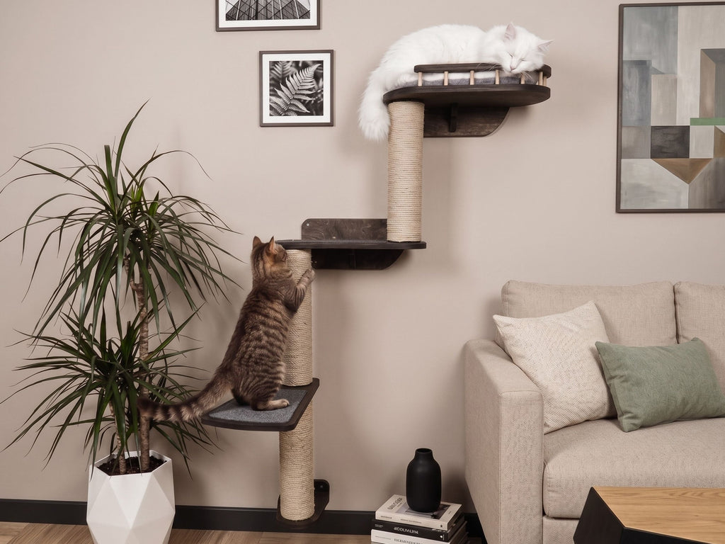 Wall-Mounted Cat Tree with Bed & Sisal Posts "Snake"