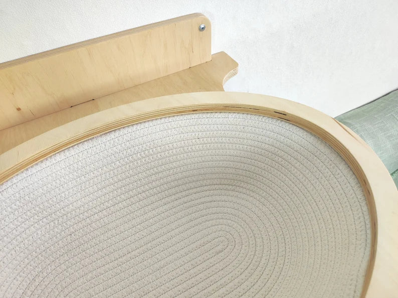 Oval Wall-Mounted Cat Basket �?Natural Cotton Rope & Birch Plywood