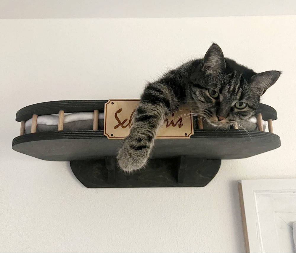 Large Wall Cat Bed With Soft Cushion