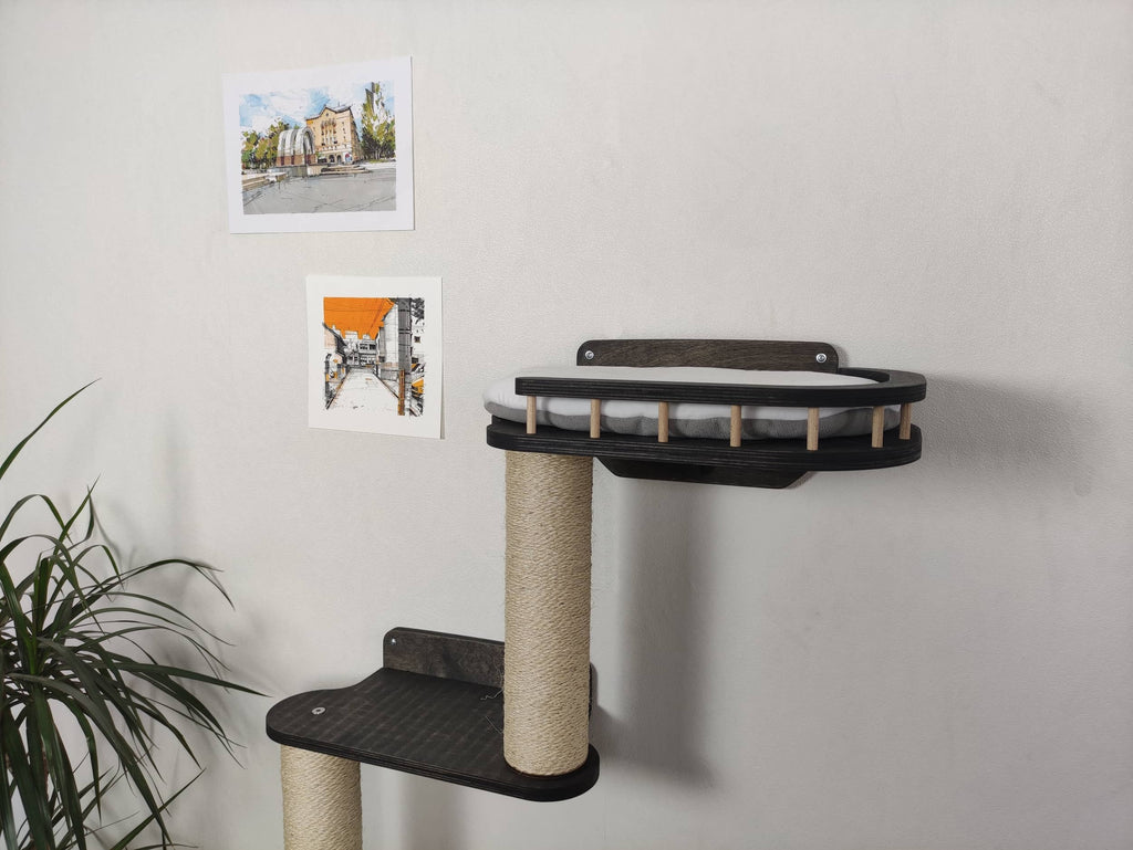 Wall-Mounted Cat Tree with Bed & Sisal Posts "Snake"