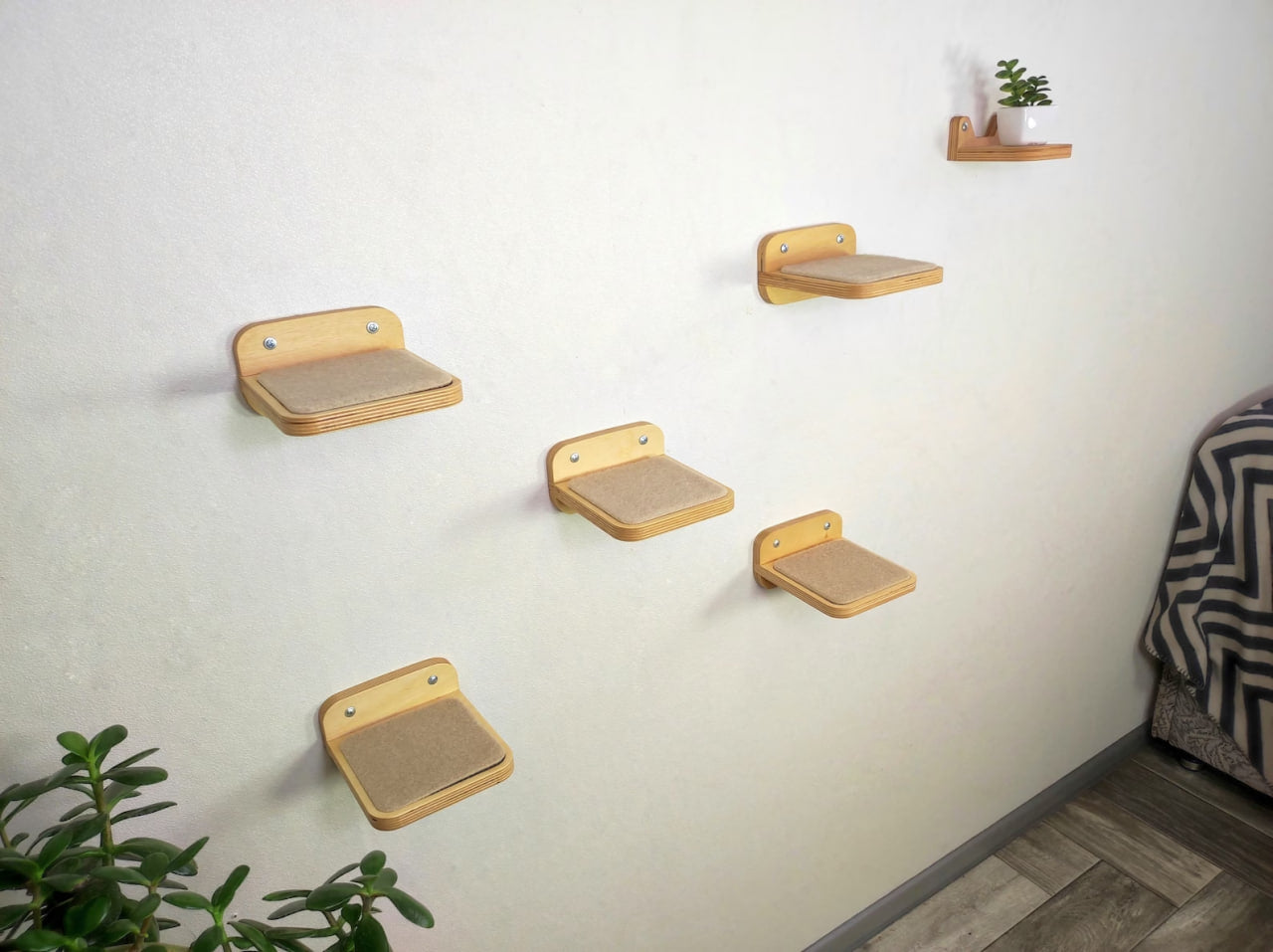 Set of 5 "mini" Cat Wall Steps